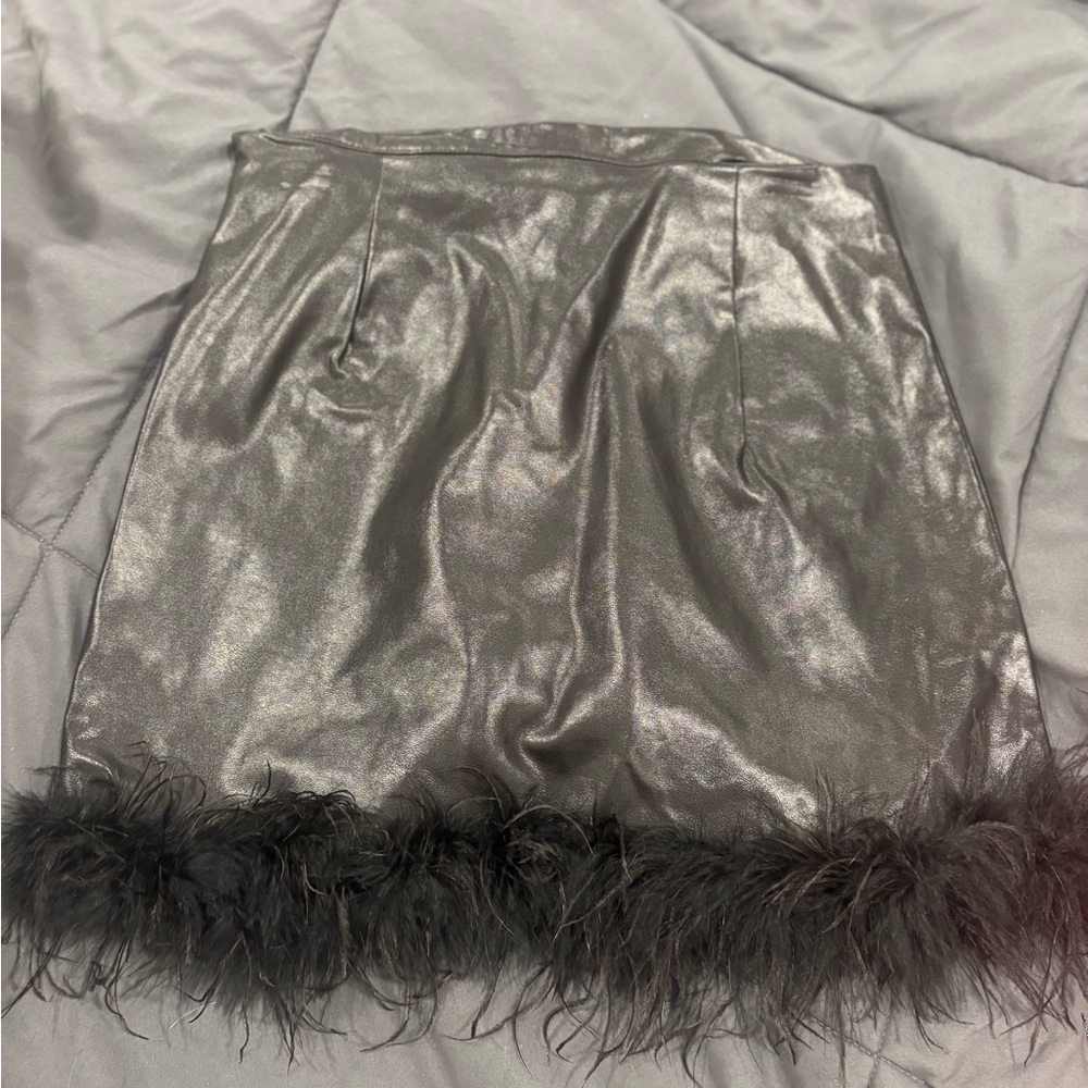 Le Lis Silver Mini Skirt with Black Feather Trim